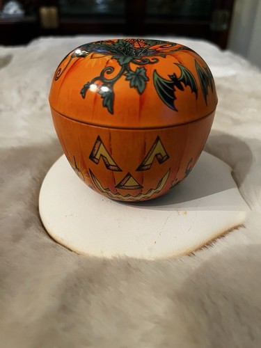 Vintage halloween pumpkin - pumpkin, tin